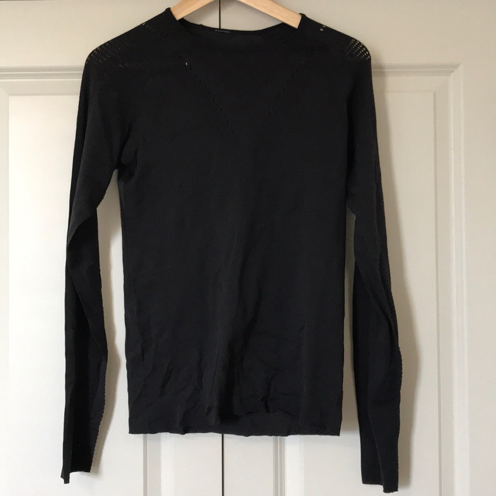 Lulu lemon top